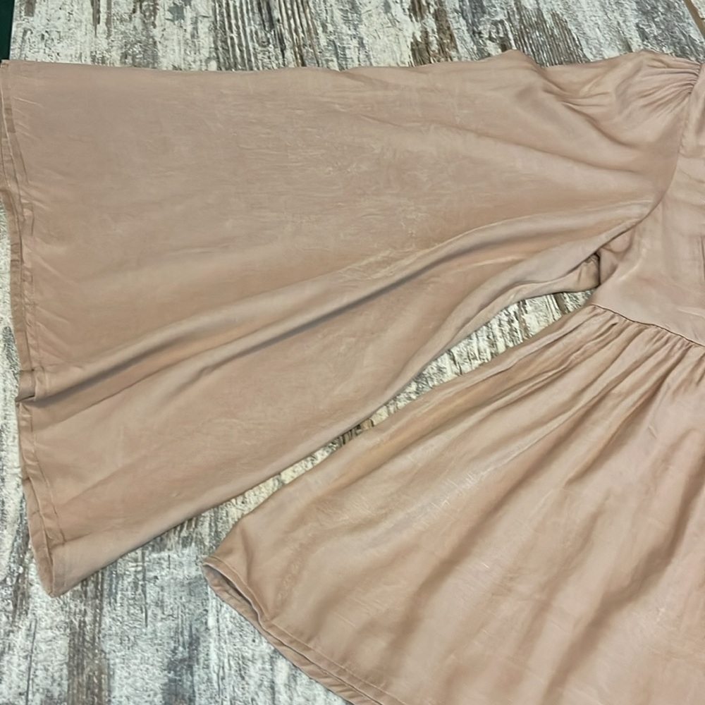 Boho Bell Sleeve Shirt Women's Medium - Picture 5 of 7